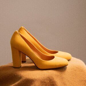 Sézane Yellow Pumps